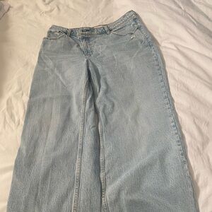 Abercrombie & Fitch High Rise 90’s Relaxed Jeans
